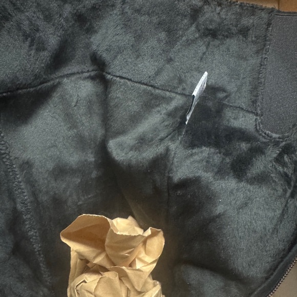 BearPaw Anthracite Womens Boot. - Picture 9 of 9